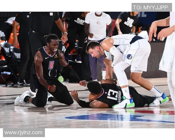 NBA快船与独行侠季后赛G4精彩回放全程回顾与分析