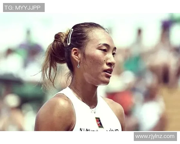 央视泄漏郑钦文近况：参与中网伤势加剧，跑步成果惊人